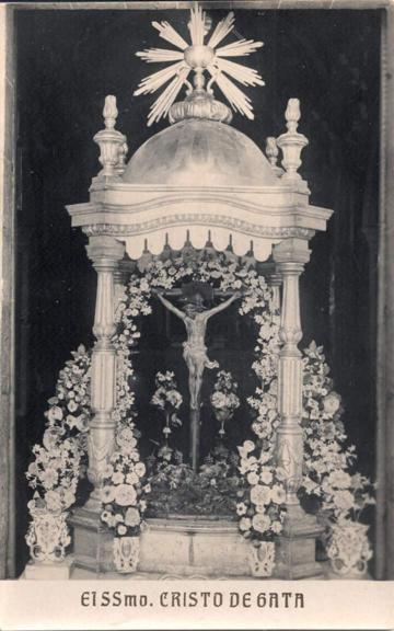 RETROSPECTIVES DEL CAP D'ANY GATER: EL DE 1899, EL CRIST PELS CARRERS; EL DE 1977, PLUGES I RIUADA