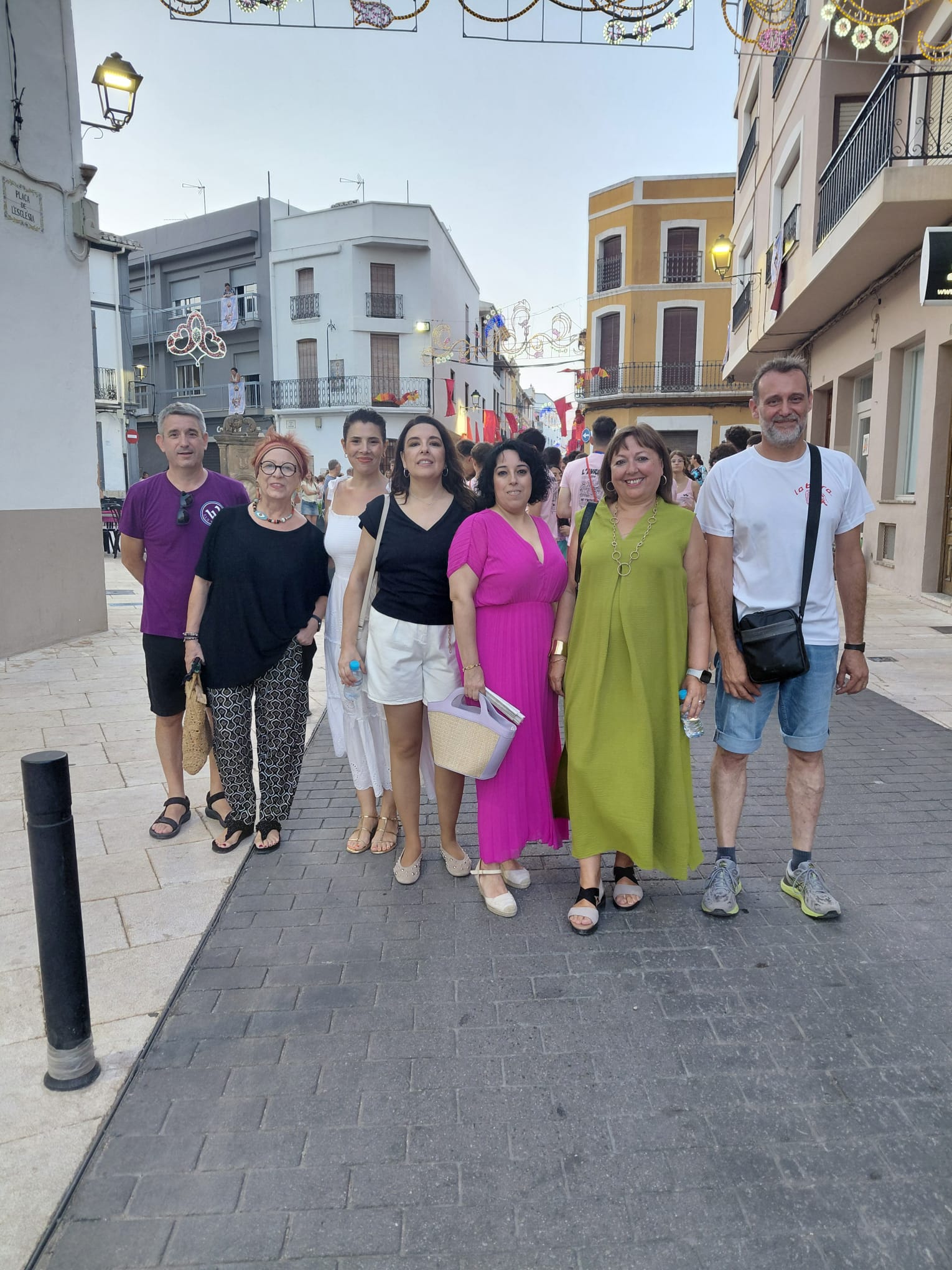 RESUM 2N DIA FESTER DE GATA: LES BIBLIOTECÀRIES I EL PREGÓ ATRAUEN A MOLTA GENT. Des de la biblioteca, un lloc viu, hem vist créixer este poble.