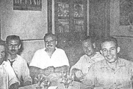 FOTOGRAFIES ANTIGUES (Gata en el record) -131-