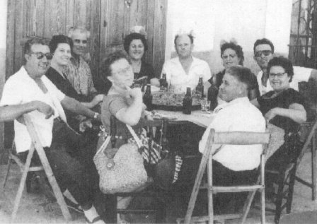 FOTOGRAFIES ANTIGUES (Gata en el record) -132-(la d´ahir dilluns)