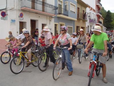II GRAN FESTA DE LA BICICLETA A GATA: diumenge, 26.