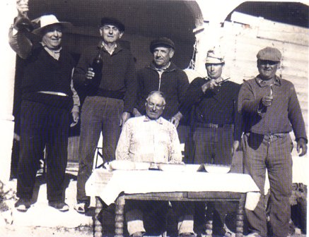 FOTOGRAFIES ANTIGUES (Gata en el record) - 174 -(la d´ahir, dia 4).