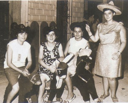 FOTOGRAFIES ANTIGUES (Gata en el record) - 185 -