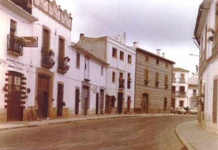 FOTOGRAFIES ANTIGUES (Gata en el record) - 242, la d'ahir diumenge -