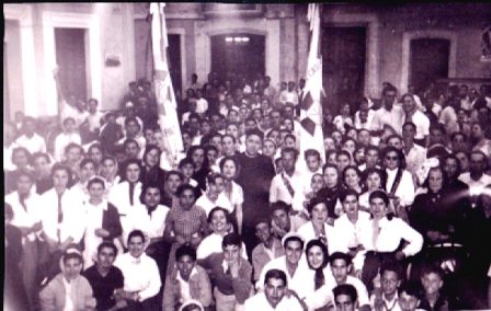 FOTOGRAFIES ANTIGUES (Gata en el record) -296-