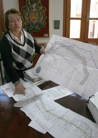 GATA ES QUEIXA DEL TRAÇAT DEL GASODUCTE