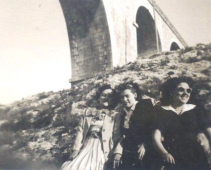 FOTOGRAFIES ANTIGUES (Gata en el record) -323-
