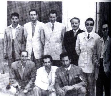 FOTOGRAFIES ANTIGUES (Gata en el record) -328-