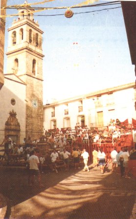 FOTOGRAFIES ANTIGUES (Gata en el record) -352, la d'ahir divendres-