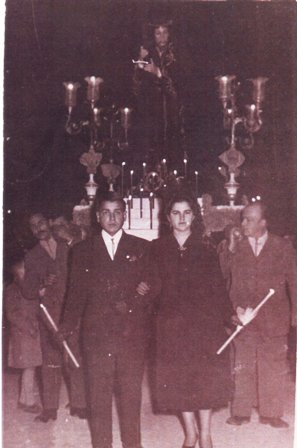 FOTOGRAFIES ANTIGUES (Gata en el record) -378-