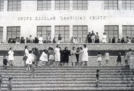 FOTOGRAFIES ANTIGUES (Gata en el record) -387, la foto d'ahir-