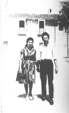 FOTOGRAFIES ANTIGUES (Gata en el record) -428-