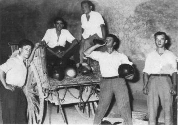 FOTOGRAFIES ANTIGUES (Gata en el record) -435, la de hui-