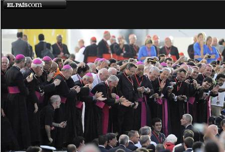 EL NOSTRE RECTOR EN SANTIAGO BOHIGUES TAMBÉ ESTÀ A MADRID (JMJ)