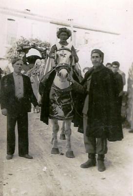 FOTOGRAFIES ANTIGUES (Gata en el record) -494, de hui diumenge-