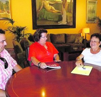 LA PREMSA PARLA HUI DE GATA: col·laboració Diputació i Ajuntament