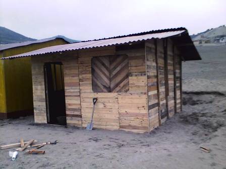 NAIX LA MIRADA DEL PERÚ, una associació d'ajuda social a la parròquia de Vicent Font a Lima (Perú)