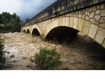 ¡¡QUINA DIFERÈNCIA!! FA 4 ANYS EL RIU GORGOS ANAVA PLENÍSSIM