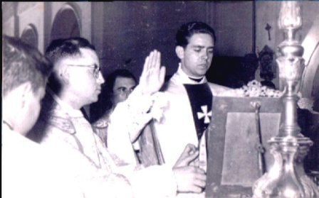 FOTOGRAFIES ANTIGUES (Gata en el record) -584, la de dissabte 19-