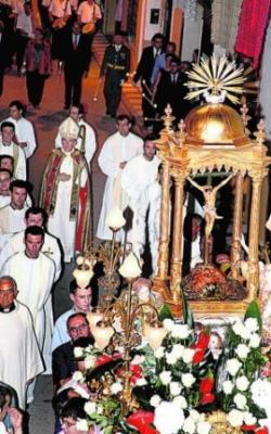 LA PREMSA PARLAdel 250 aniversari i la novena de Gata