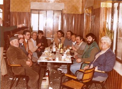 FOTOGRAFIES ANTIGUES (Gata en el record) -835, la del dia 27/7, divendres-