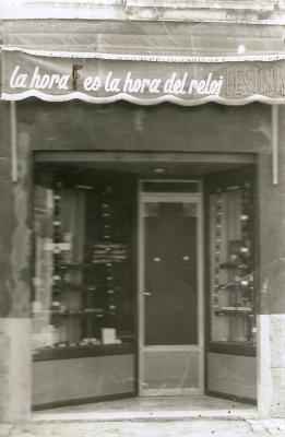 FOTOGRAFIES ANTIGUES (Gata en el record) -837, la de hui dia 29-