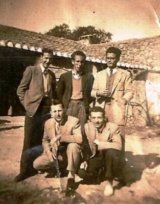 FOTOGRAFIES ANTIGUES (Gata en el record) - 9 0 0 -