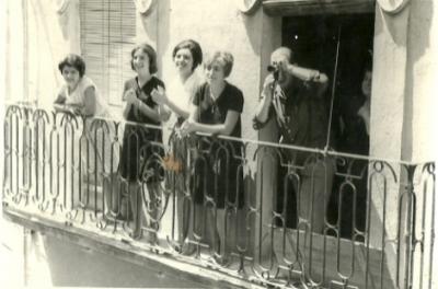 FOTOGRAFIES ANTIGUES (Gata en el record) -998-