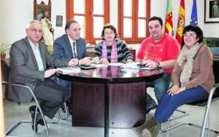 LA PREMSA parla de la pròxima obra del nou gimnàs escolar