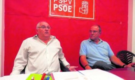 LA PREMSA PARLA HUI DEla roda de premsa del PSOE (sou alcaldessa, Bloc i SòlGata)