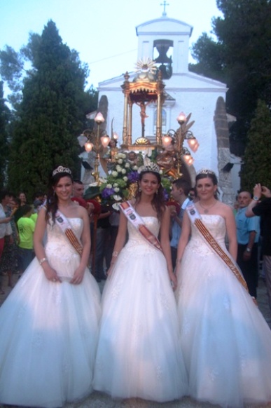 HUI S'ELEGEIX LA 44 REGINA MAJOR I LA 37 REGINA INFANTIL DE FESTES DE GATA