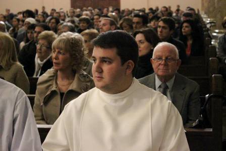EL SEMINARISTA QUE AJUDA EN LA PARRÒQUIA DE GATA, VICENT FEMENIA, JA ÉS LECTOR