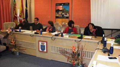 LA PREMSA PARLA DEla no-aprovació del Pressupost 2014 i de la partida de raspall de lequip dOndara