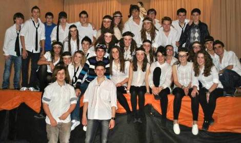 IMATGES CURIOSES: cada any, els xicons de Gata fan un Festival fi de curs