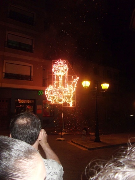 MÉS COMENTARIS DE L'ENQUESTA: No et quedes sense participar. FESTES 2014, el millor i el no tan millor