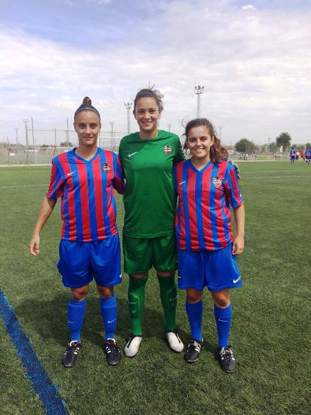 LA FUTBOLISTA PORTERA GATERA MARTA GAYÁ COLOMA DEBUTA AL PRIMER EQUIP DEL LEVANTE FEMENÍ