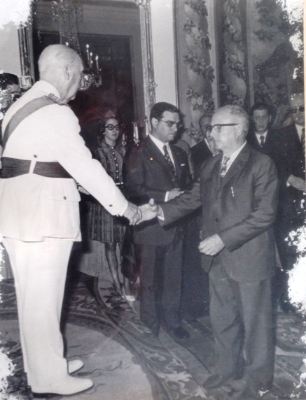 SABIEU QUE? En 1972 també un gater va guanyar en destresa artesanal en una altra modalitat, el moble de jonc ( II )