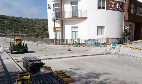 REPAREN LA JUNTA DE DILATACIÓ DEL PONT NOU DE LA FONT DEL RIU DE GATA