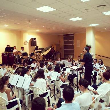 GATA: HUI, ACTUACIÓ DE LA RONDALLA I LES DANSES (Art al Vent XII)