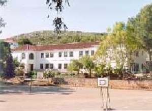 HUI DIA 10, COMENÇA EL CURS ESCOLAR 2015-2016 PER A INFANTIL I PRIMÀRIA