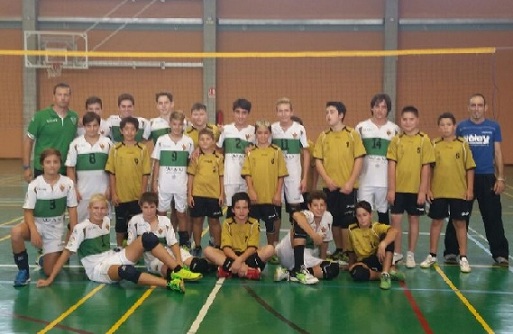 DEBUTA L'EQUIP MASCULÍ INFANTIL DE VOLEIBOL DE L'ESCOLA DE GATA