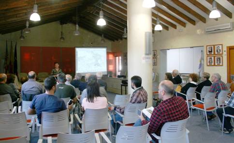 GATA: L'AJUNTAMENT ADVERTEIX DEL PERILL PER ABANDONAMENT DE BANCALS