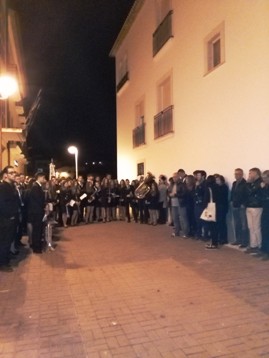 LA PREMSA DIGITAL (Marina Plaza) PARLA DE LA MANIFESTACIÓ D'AHIR per les víctimes de París