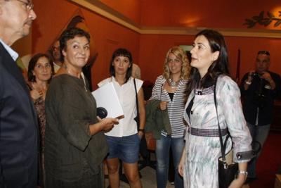 LA PREMSA PARLA DESanitat, Tràfic i Pressupostos, que atany a Gata