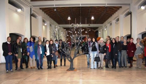 LA PREMSA PARLA DEl'exposició de l'Escola Antoni Vives a Ondara