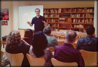 AHIR, NOVA PRESENTACIÓ DE UN LLIBRE, SOBRE AL-AZRAQ: Biblioteca Gata