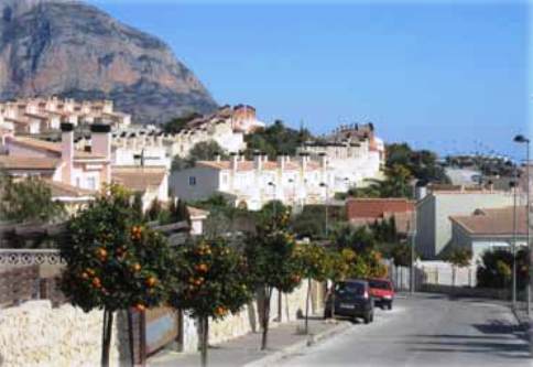 NOU CAPÍTOL DE GATA RESIDENCIAL: L'AJUNTAMENT EXIGEIX A L'EMPRESA BERTOLÍN QUE ACABE LES OBRES