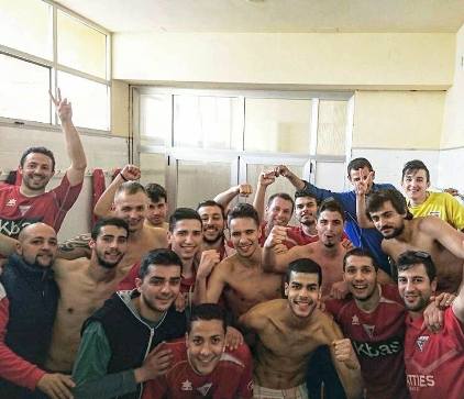 TAMBÉ ELS MAJORS DEL GORGOS C.F. PUJARAN A 1ª (Ara són líders i si acaben segons també pujen)