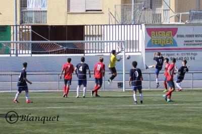 TORNA A CAURE PER LA MÍNIMA (2-1) L'EQUIP JUVENIL DEL GORGOS. Ara contra el líder Pego