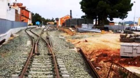 AQUESTA SETMANA I FINS ACABAR LES OBRES DE LA VIA AL PAS DEL CARRER PAET DE GATA, TALLAT AL TRÀNSIT I ALS PEATONS